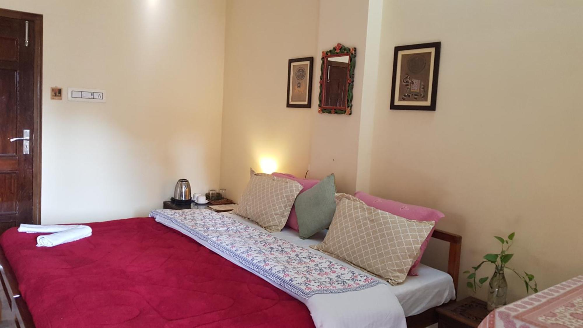 Harsidhi Haveli Apartment Биканер Стая снимка