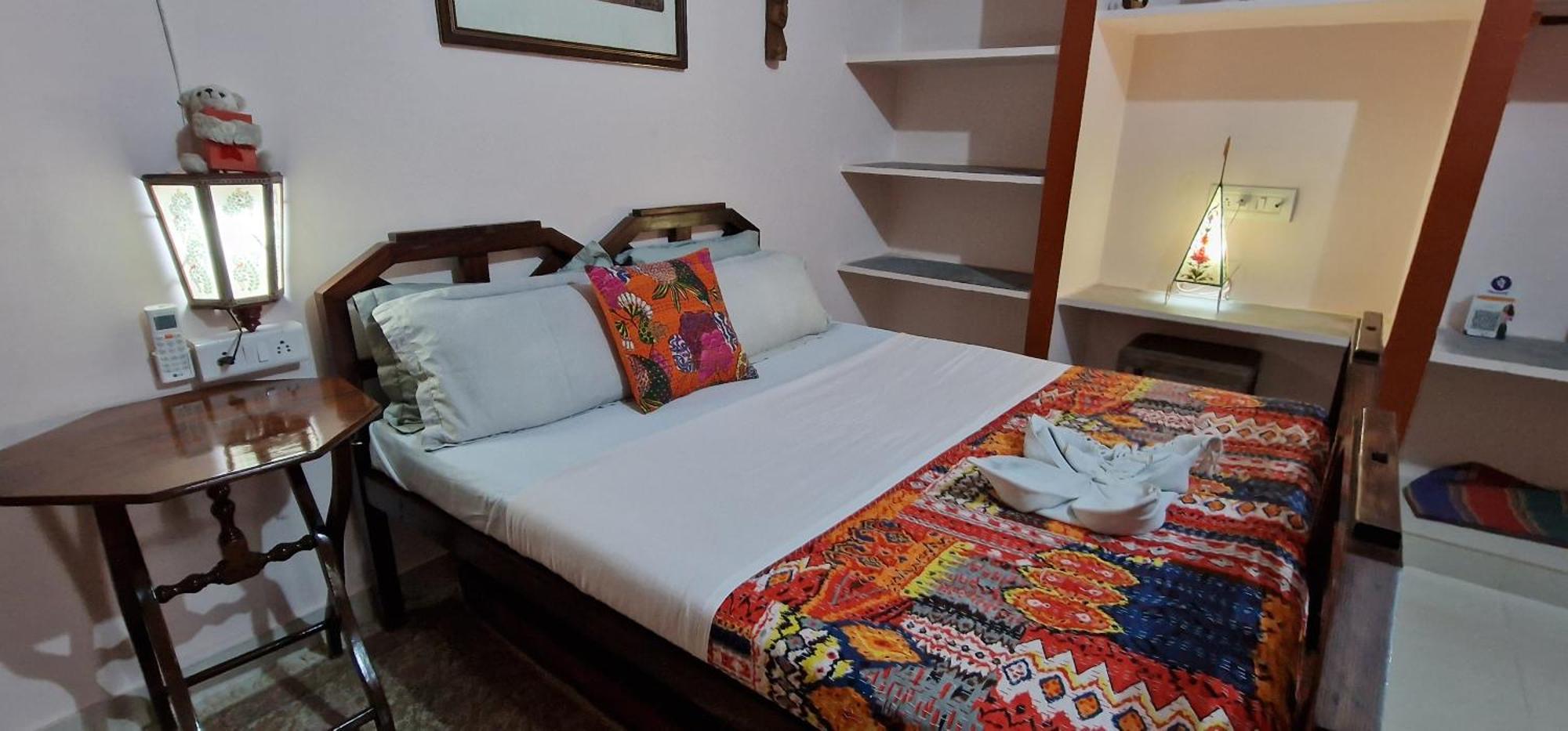Harsidhi Haveli Apartment Биканер Стая снимка